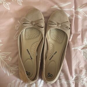 SO Women's Beige Bow Flats